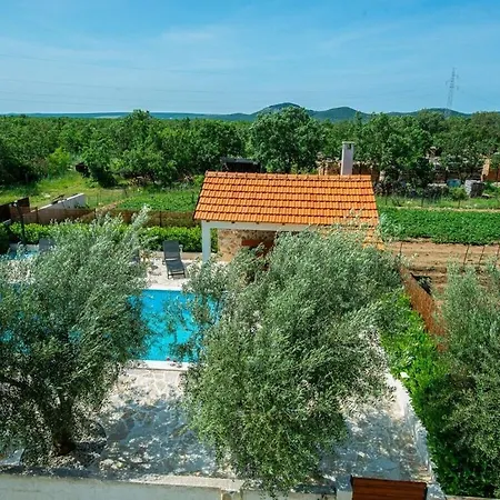 Holiday home House Antonia With Pool